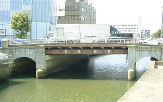 写真（新田間橋）