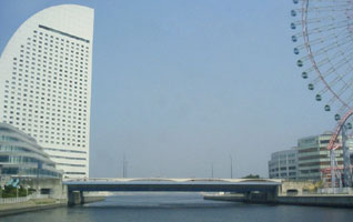 写真（国際橋）