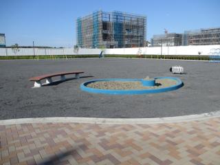 上倉田堀内前公園　砂場・ベンチ