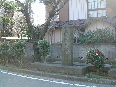 矢向の二ヶ領用水路の写真