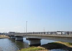 鷹野大橋1