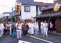 蛇も蚊も祭り1