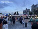 お祭りの様子